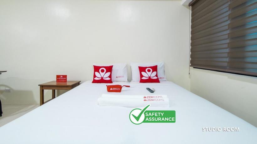 Zen Home At Icon Plaza Bgc Taguig Extérieur photo